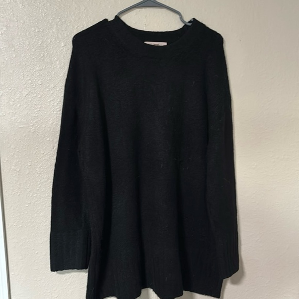 Philosophy women’s black sweater size L/XL